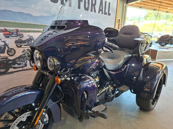 2025 HARLEY-DAVIDSON FLHTCUTG TRI GLIDE U/CLC 114