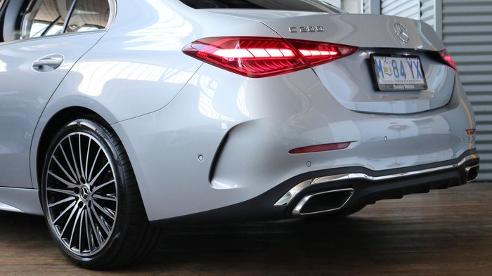 2025 Mercedes-Benz C-Class C200