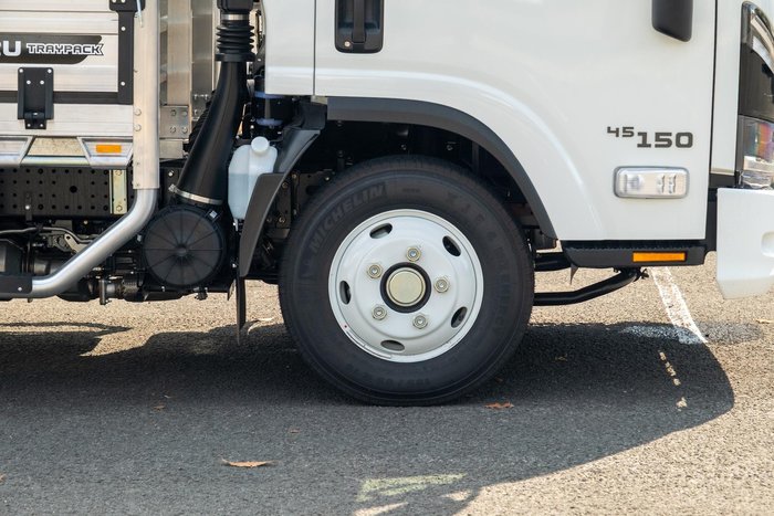 2025 Isuzu N Series NNR 45-150 DT D34 Traypack