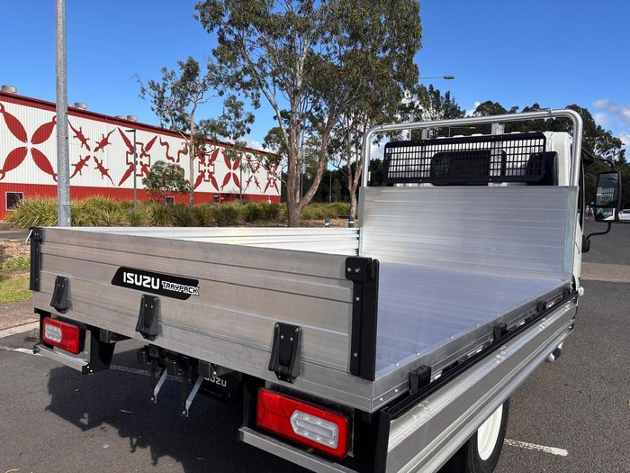 2025 Isuzu N Series NLR 45-150 DT D25 Traypack