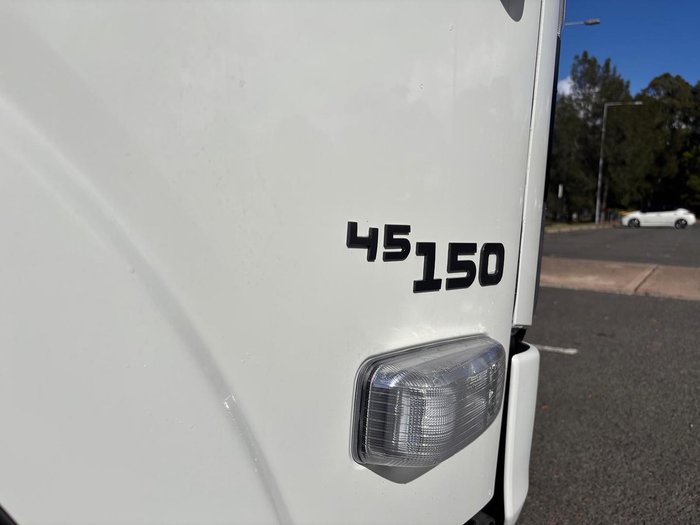2025 Isuzu N Series NLR 45-150 DT D25 Traypack
