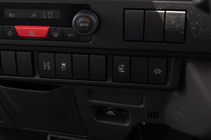2025 Isuzu N Series NQR 88/80-190 AM D34