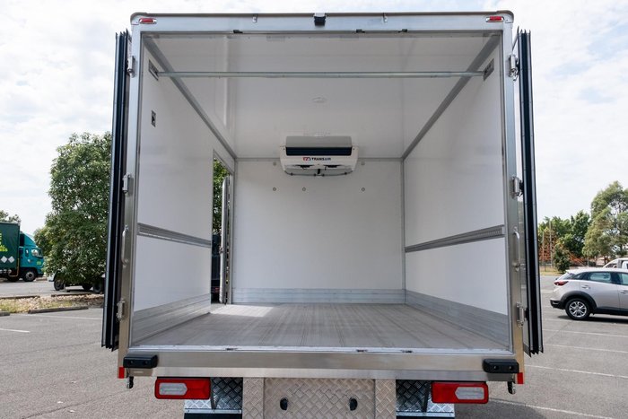 2025 Isuzu N Series NQR 88/80-190 AM D34