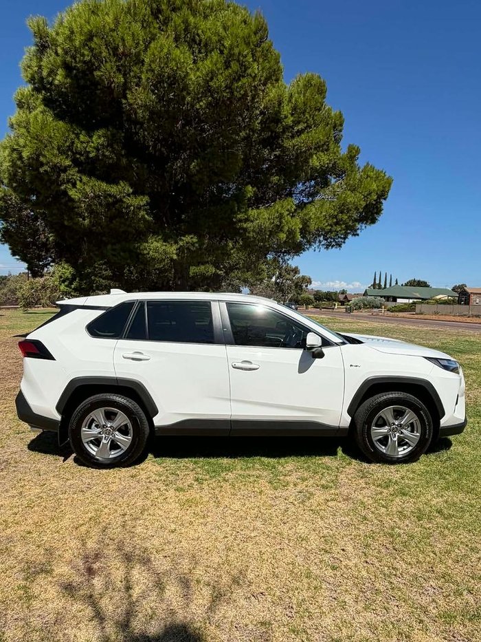 2025 Toyota RAV4 GX