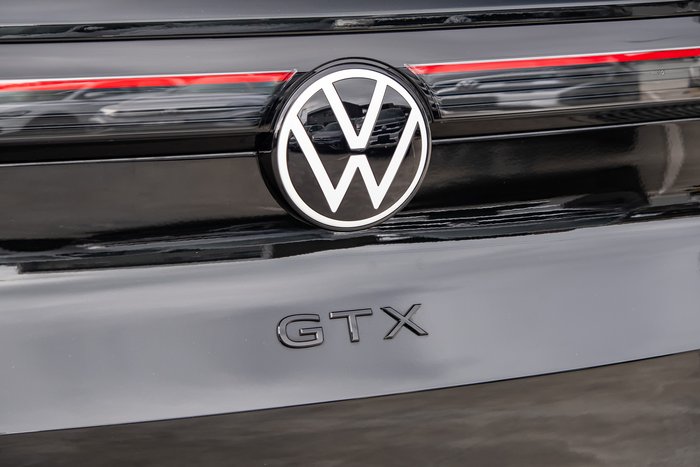 2025 Volkswagen ID.4 GTX