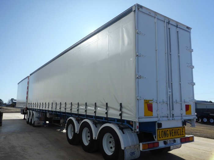 2007 CIMC 34 Pallet Curtainsider B Double Set