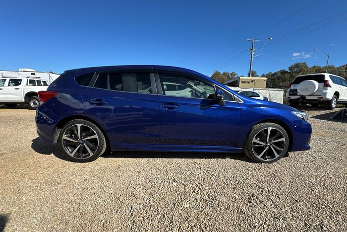 2023 Subaru Impreza 2.0i-S