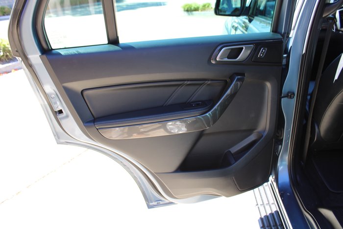 2019 Ford Everest Titanium
