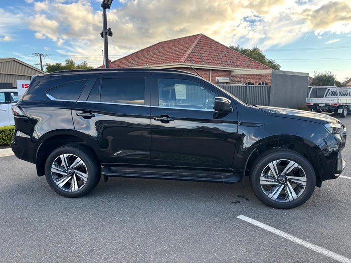 2025 Isuzu MU-X LS-T MY25.5 4X4 Dual Range Basalt Black