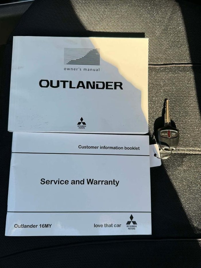 2015 Mitsubishi Outlander LS