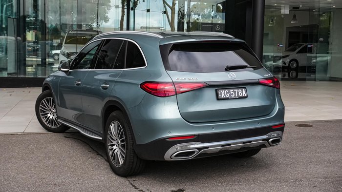 2025 Mercedes-Benz GLC-Class