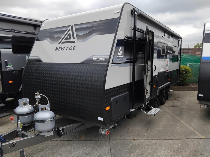 2025 New Age Caravans My26 Road Owl 19Ft Triple Bunk Price Reduced!