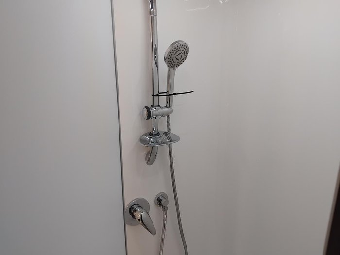 2025 New Age Caravans My26 Road Owl 19Ft Triple Bunk Price Reduced!