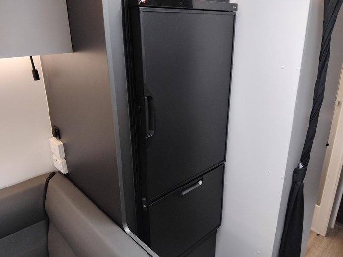 2025 New Age Caravans My26 Road Owl 19Ft Triple Bunk New Layout Design