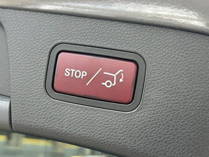 2017 Mercedes-Benz GLA-Class GLA180 X156 Mountain Grey