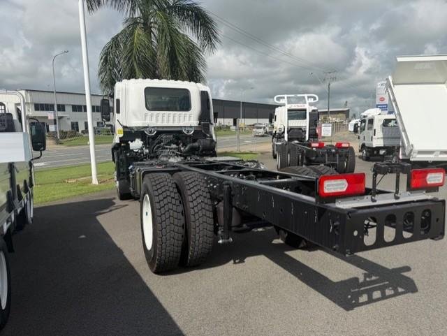 2025 Isuzu F Series FVD 170-300