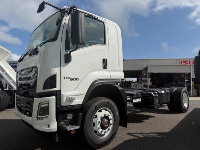 2025 Isuzu F Series FVD 170-300