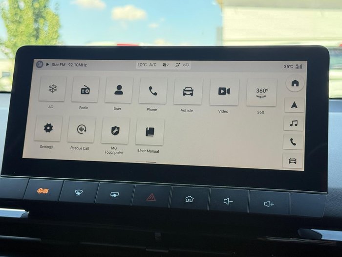 2024 MG MG4 Essence 64