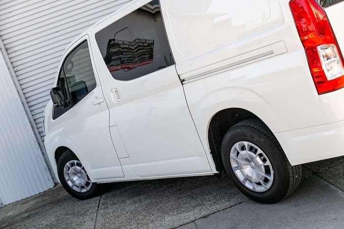 2025 Toyota Hiace