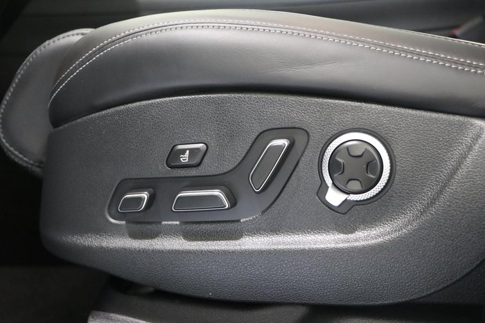 2023 Genesis GV70 2.5T AWD