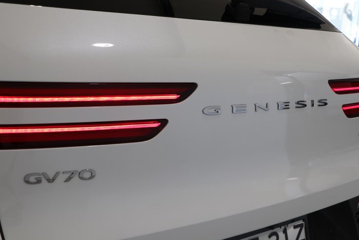 2023 Genesis GV70 2.5T AWD