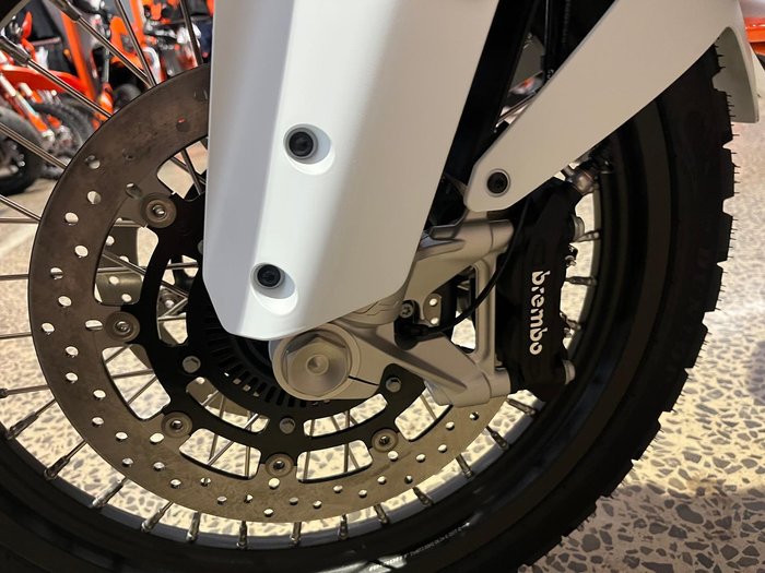 2026 KTM 1390 Super Adventure R Super Adventure Orange