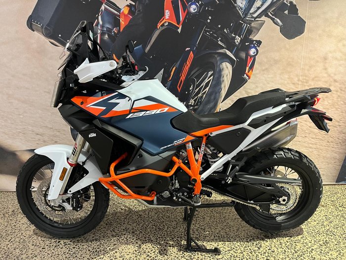 2026 KTM 1390 Super Adventure R Super Adventure Orange