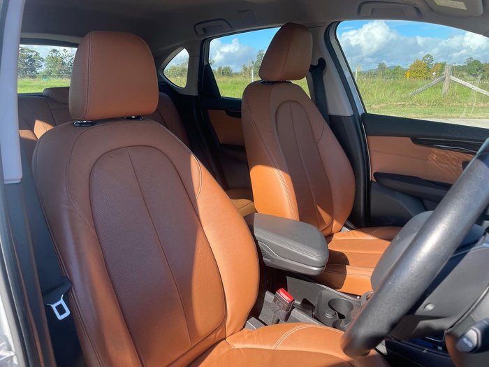 2016 BMW 2 Series 220i Luxury Line