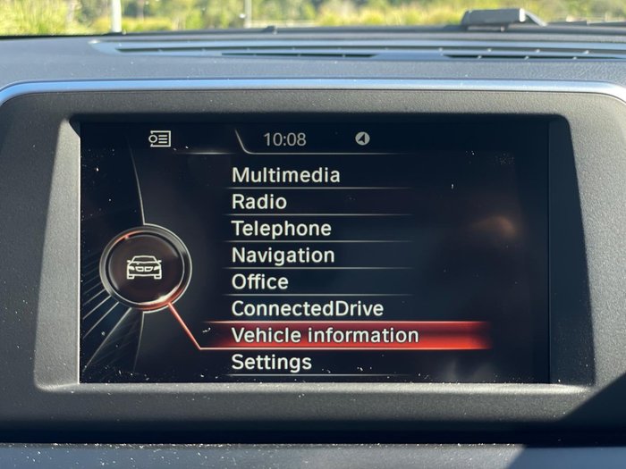 2016 BMW 2 Series 220i Luxury Line