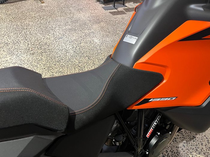 2026 KTM 1390 Super Adventure S Super Adventure Orange