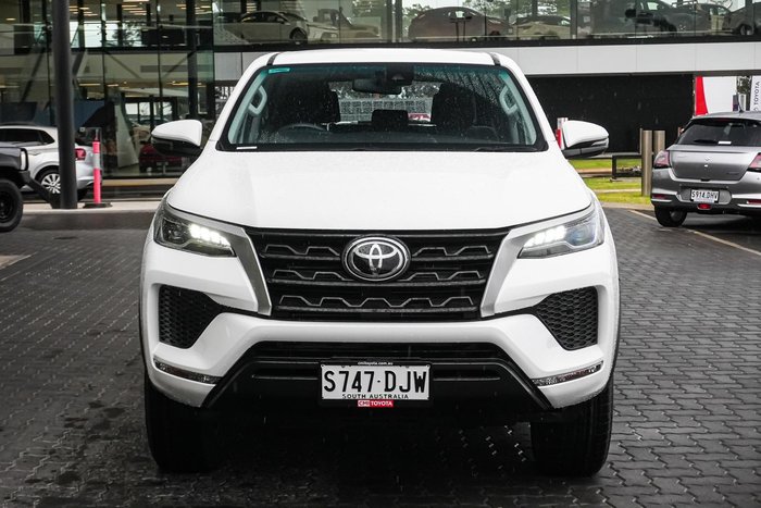 2022 Toyota Fortuner GX