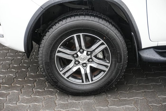 2022 Toyota Fortuner GX