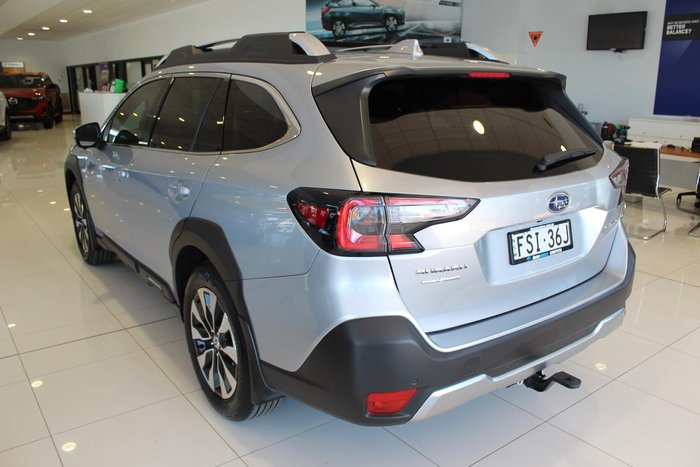 2022 Subaru Outback AWD Touring