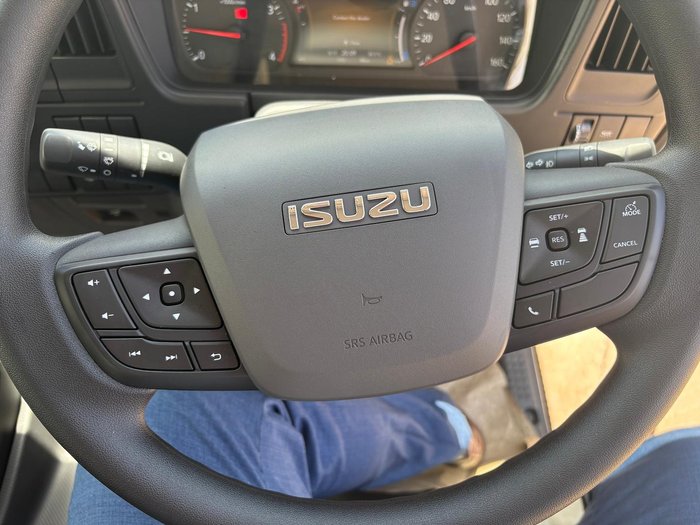 2025 Isuzu N Series NQR 88/80-190 AM D42
