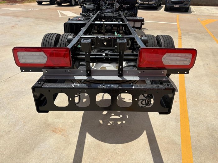 2026 Isuzu F Series FRR 110-240 MT D47