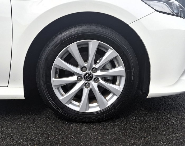 2019 Toyota Camry Ascent