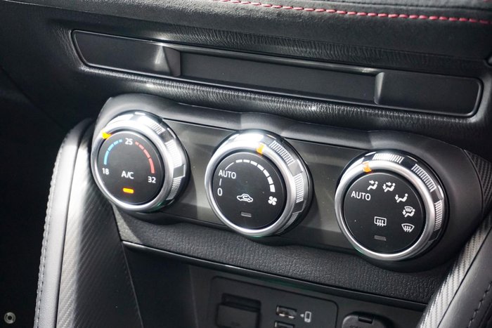2025 Mazda 2 G15 GT