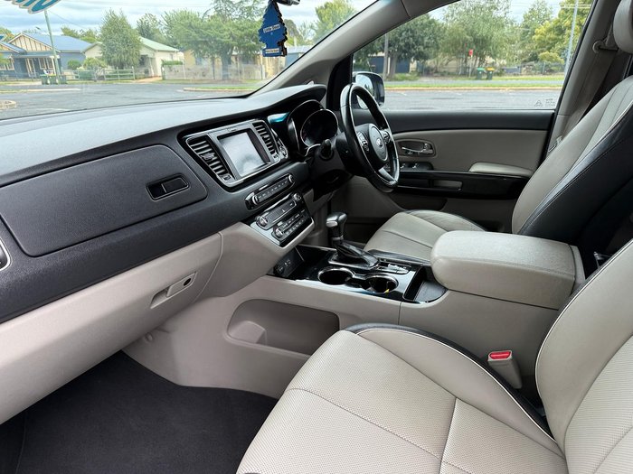 2020 Kia Carnival SLi