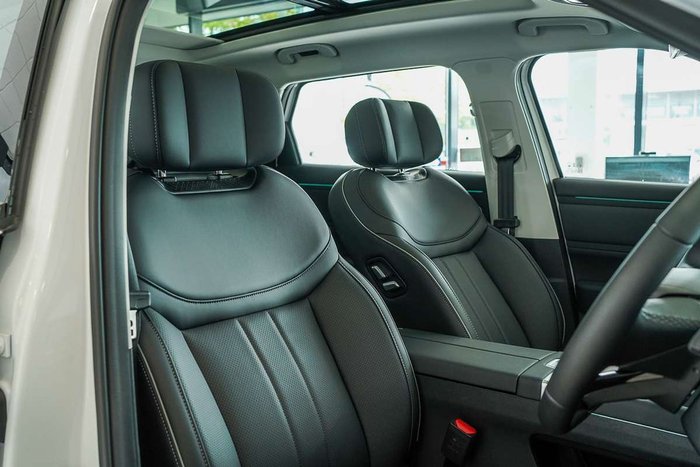 2025 Jaecoo J7 SHS Summit