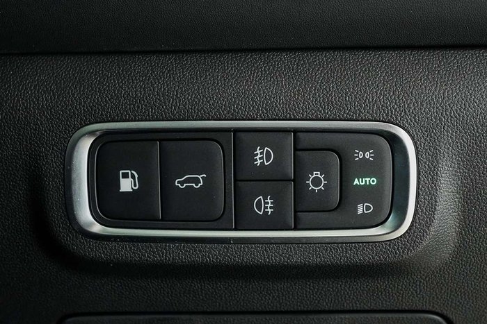 2025 Jaecoo J7 SHS Summit