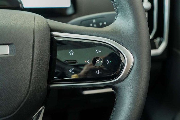 2025 Jaecoo J7 SHS Summit