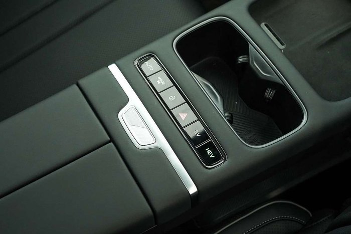 2025 Jaecoo J7 SHS Summit