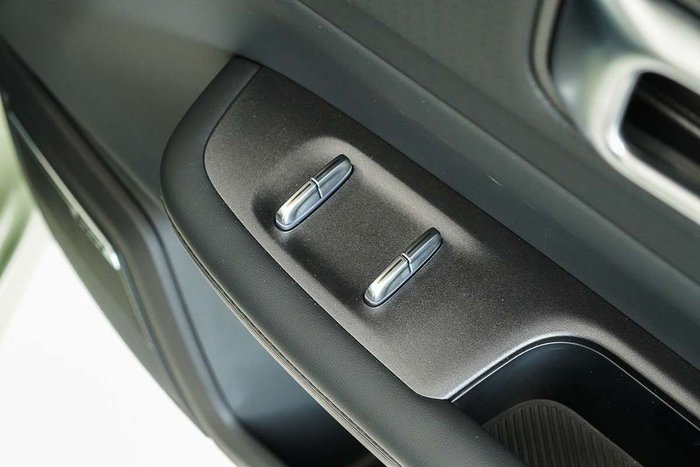 2025 Jaecoo J7 SHS Summit