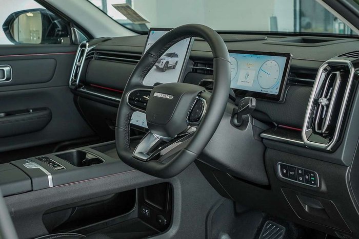 2025 Jaecoo J7 SHS Summit