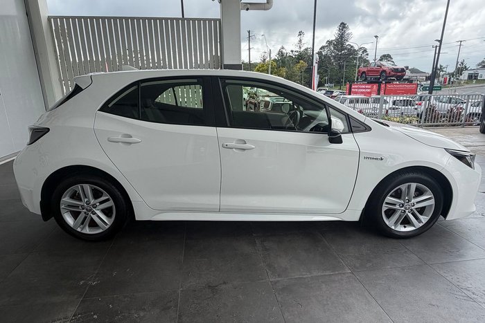 2020 Toyota Corolla Ascent Sport Hybrid