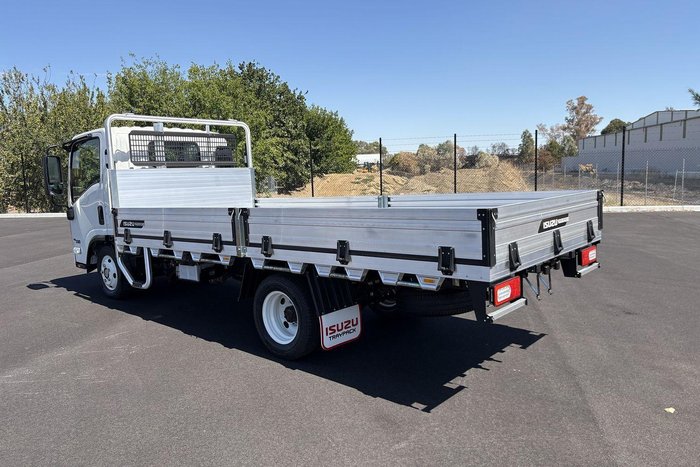 2025 Isuzu N Series NLR 45-150 DT D34 Traypack