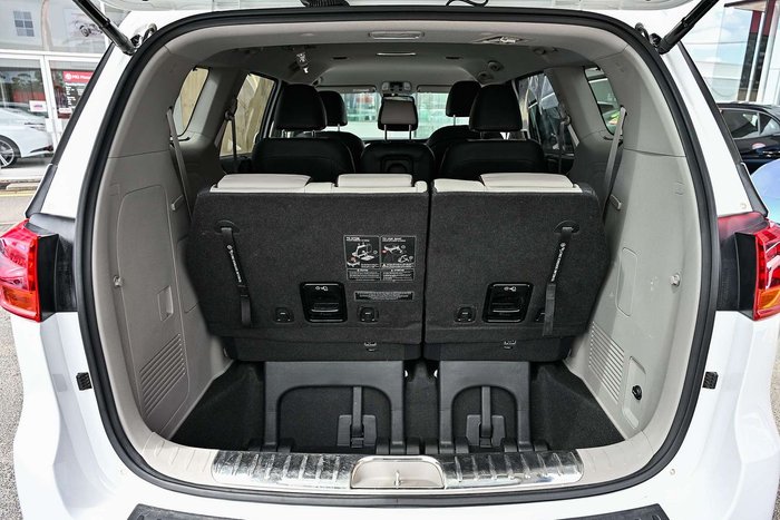 2019 Kia Carnival Platinum