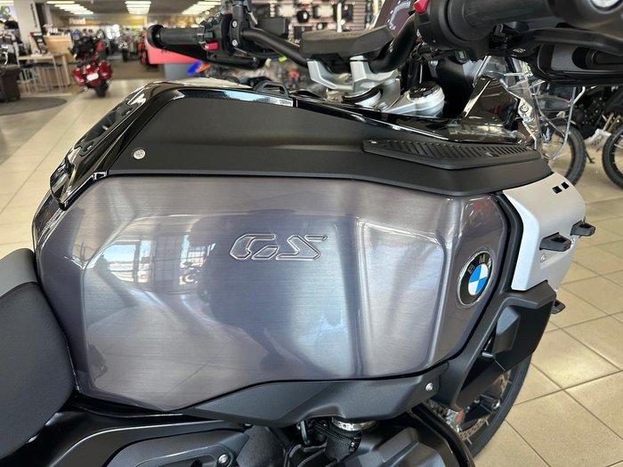 2025 BMW R 1300 GS Adventure Triple Black R 1300 Black
