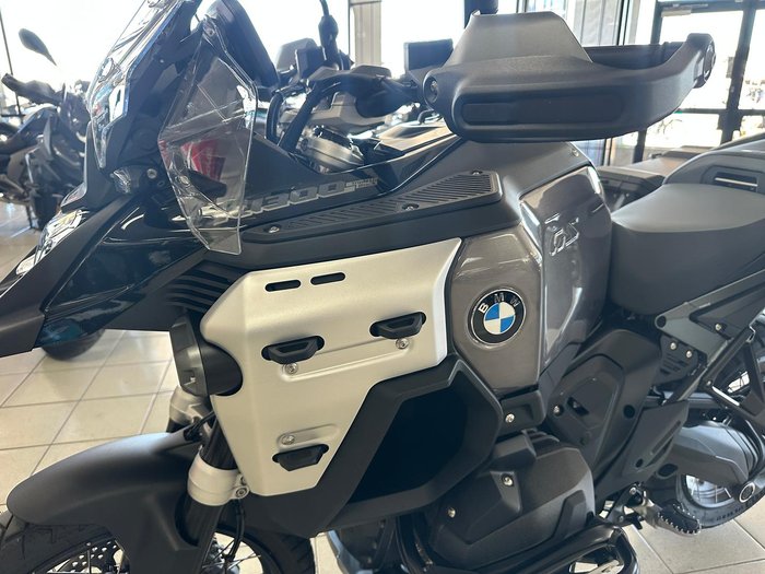 2025 BMW R 1300 GS Adventure Triple Black R 1300 Black
