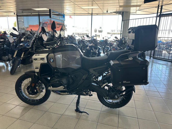 2025 BMW R 1300 GS Adventure Triple Black R 1300 Black